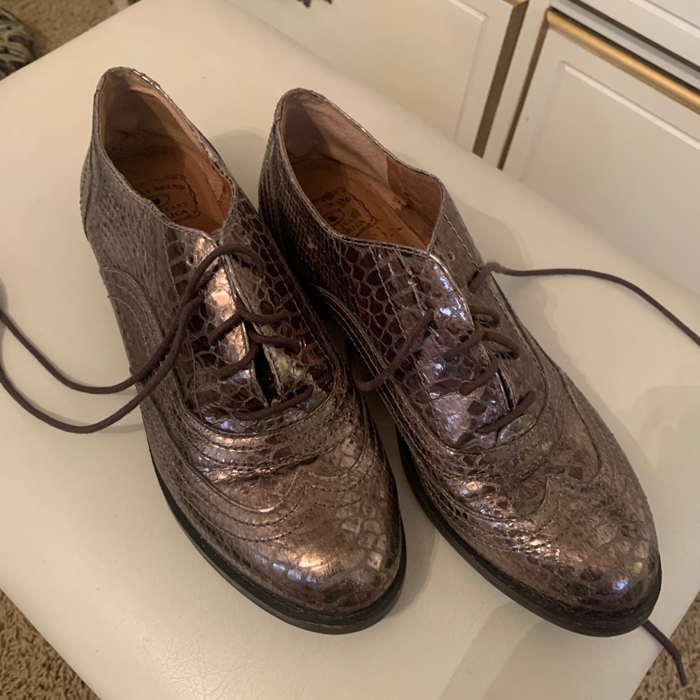 vintage lucky brand shoes SIZE 9